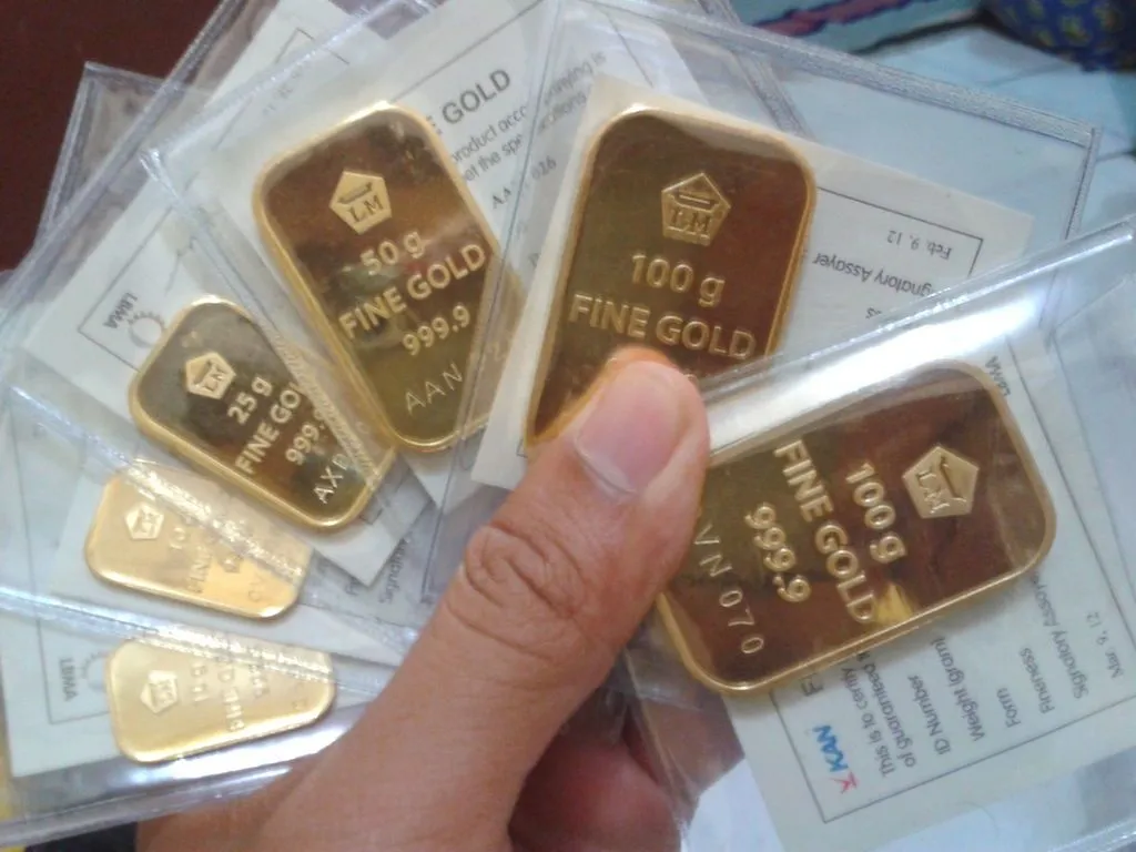 Harga Emas Turun Saat Perang Iran