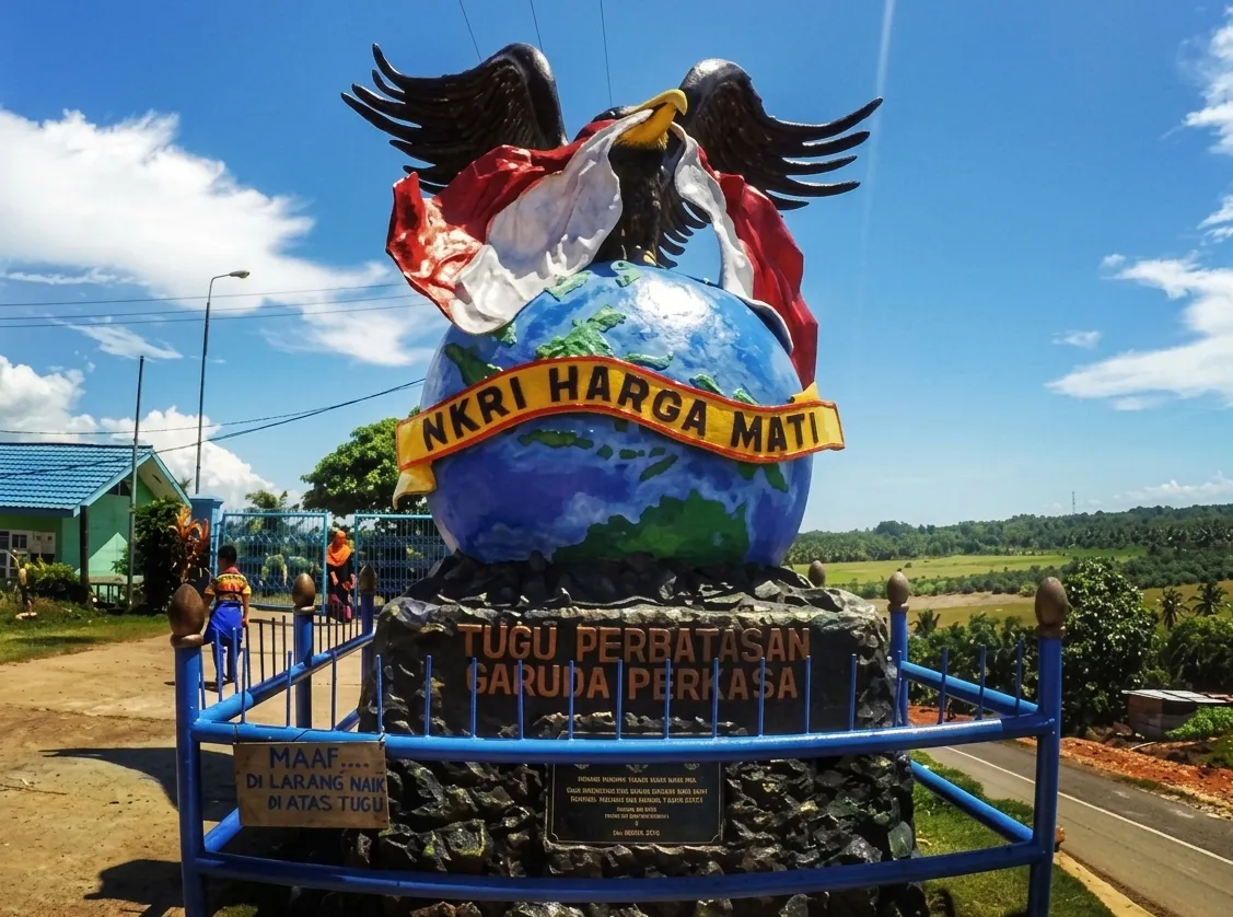 Profil Lengkap Pulau Sebatik Indonesia